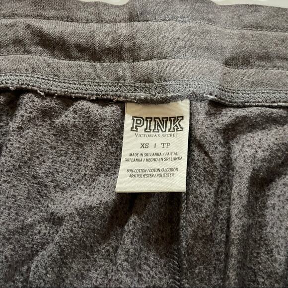 Pink Victoria’s Secret Gray Mid Rise‎ Capri Sweatpants Size XS - Picture 6 of 9